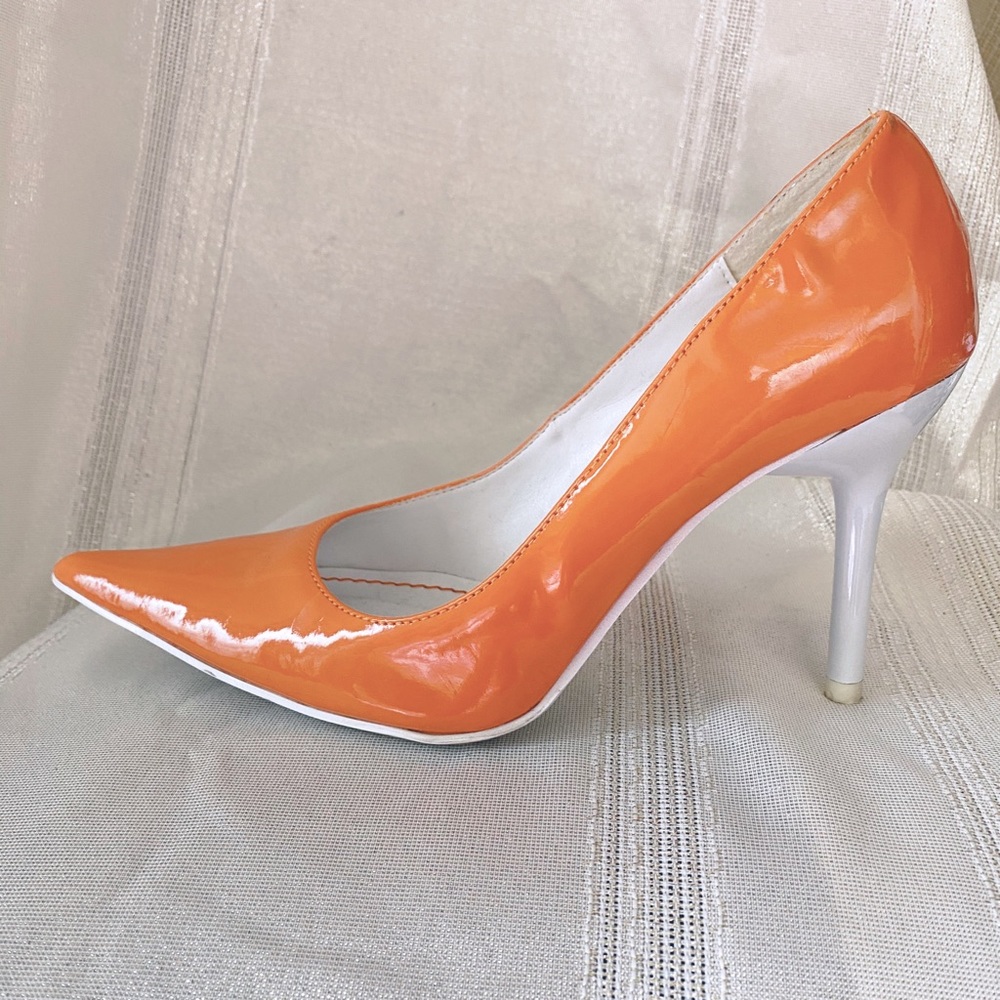 Delicious Patent Leather Looking Heel